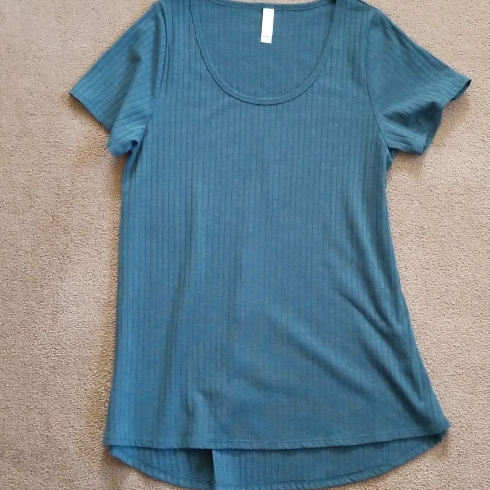 Lularoe Classic T